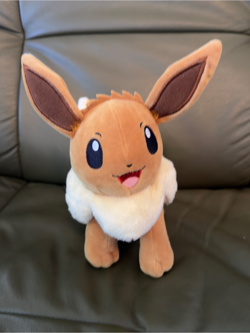 Pokémon Eevee Plush Toy — excellent used condition
